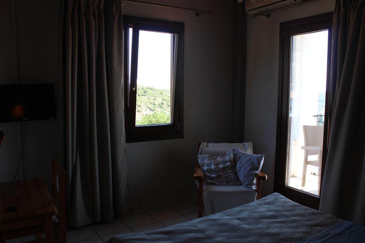 Hotel Defkalion Volos Buitenkant foto